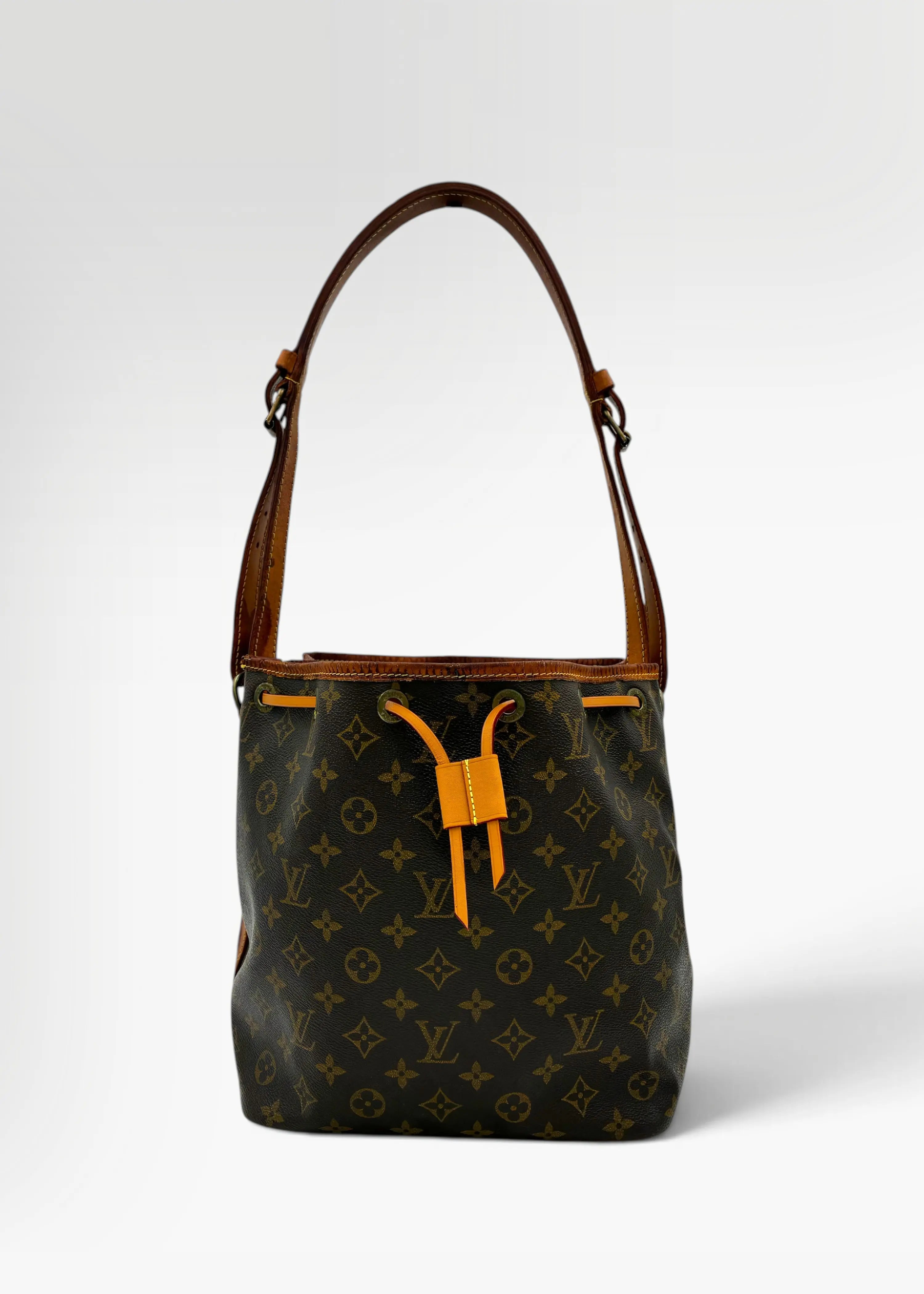 Preloved | Louis Vuitton Petit Noé Skuldertaske i Monogram Canvas Louis Vuitton