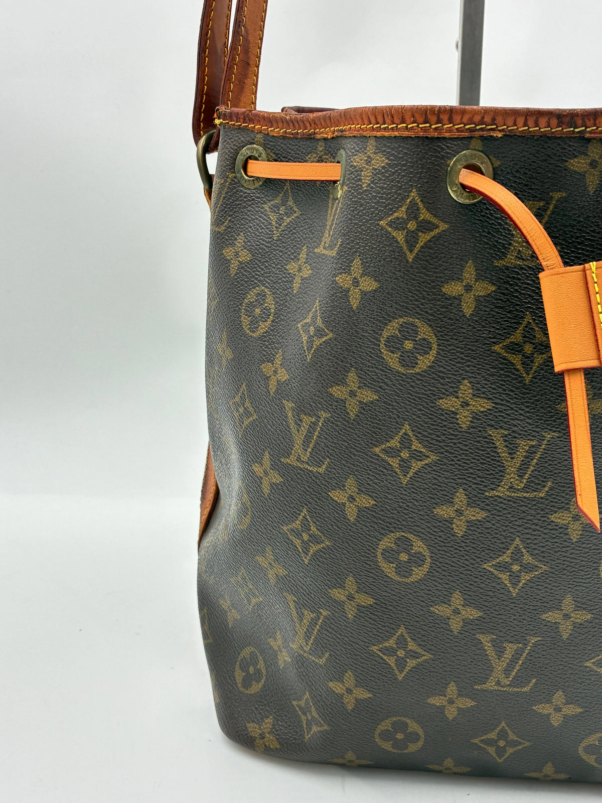 Preloved | Louis Vuitton Petit Noé Skuldertaske i Monogram Canvas Louis Vuitton