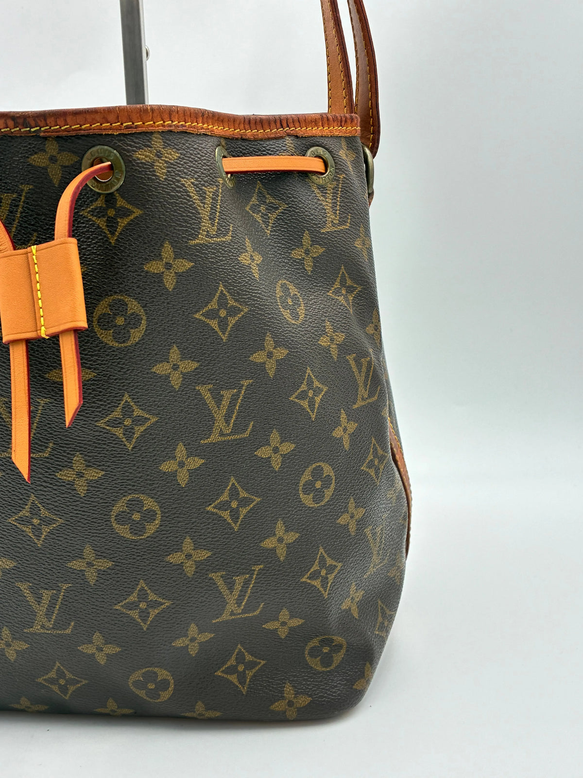 Preloved | Louis Vuitton Petit Noé Skuldertaske i Monogram Canvas Louis Vuitton