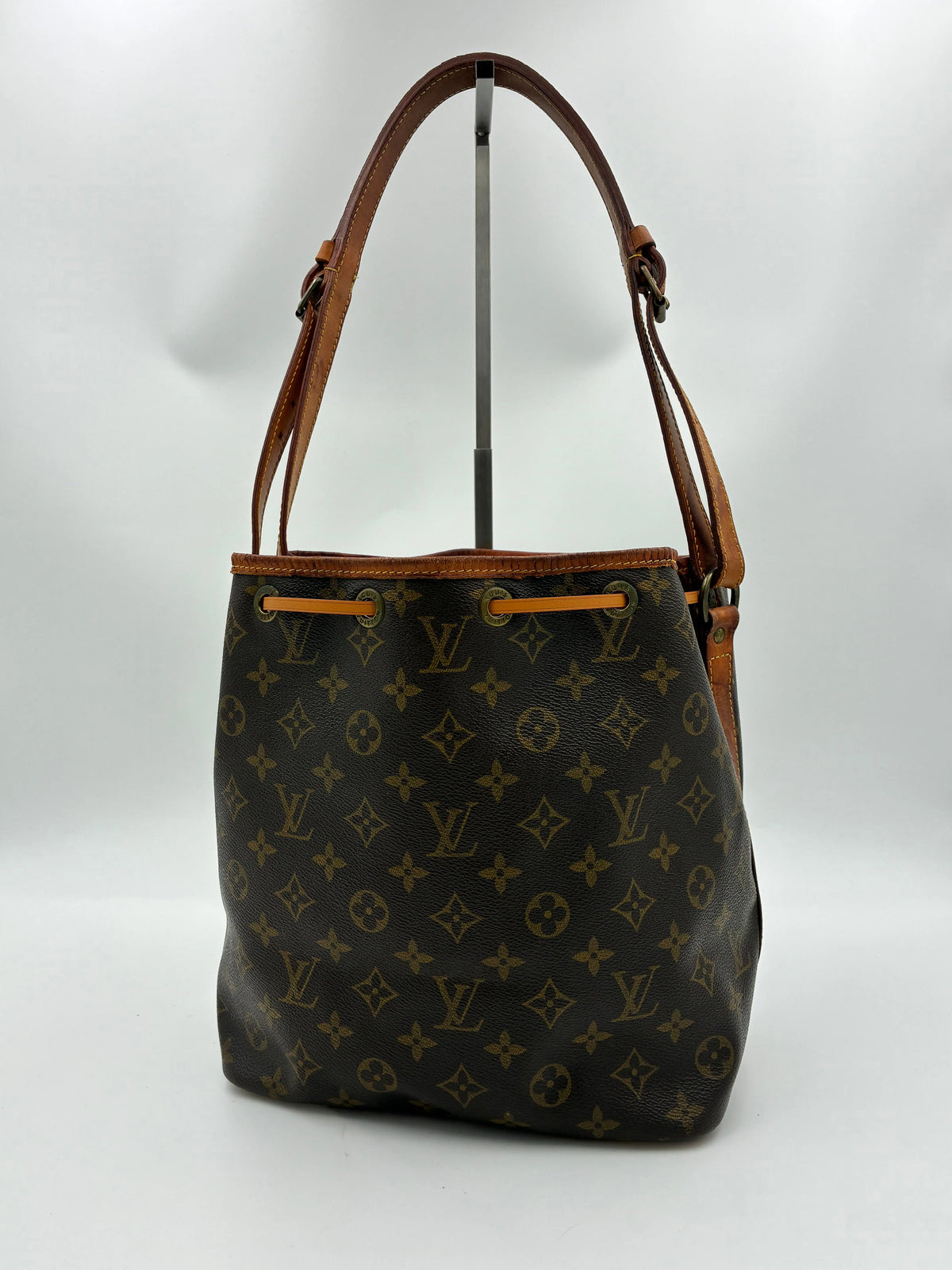 Preloved | Louis Vuitton Petit Noé Skuldertaske i Monogram Canvas Louis Vuitton