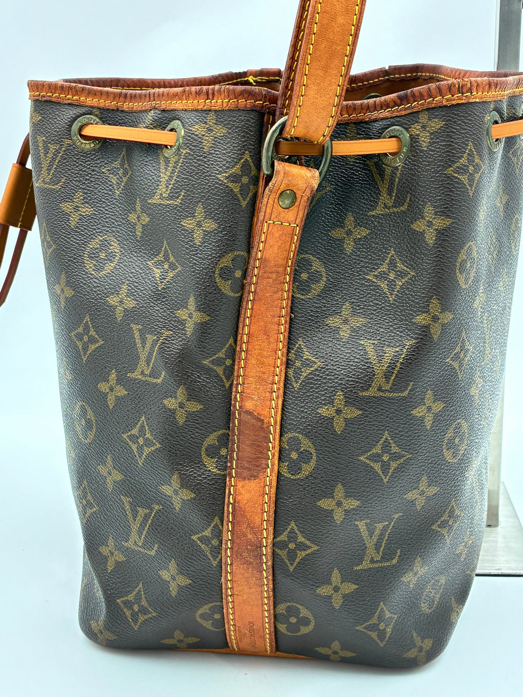 Preloved | Louis Vuitton Petit Noé Skuldertaske i Monogram Canvas Louis Vuitton