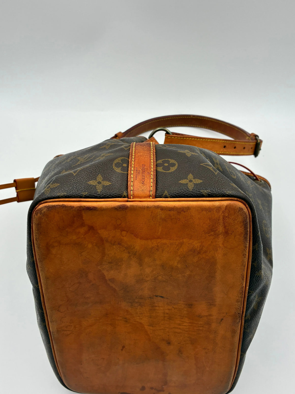 Preloved | Louis Vuitton Petit Noé Skuldertaske i Monogram Canvas Louis Vuitton