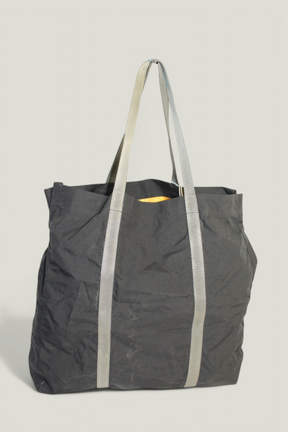 Preloved | PRADA Sport Totebag i Sort Nylon med Grå Remme