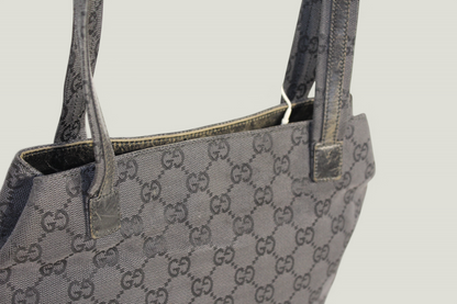 Preloved | GUCCI GG Canvas Håndtaske i Sort med Dobbelt Lynlåslomme