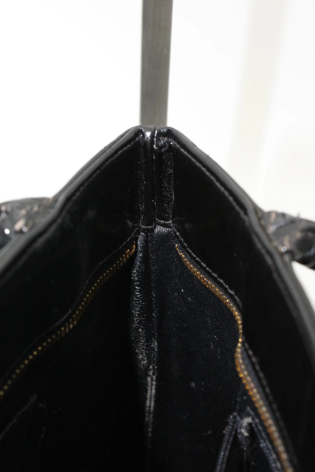 Preloved | Chanel Matelasse Coco Mark Reissue Totebag i Sort Enamel Læder Chanel