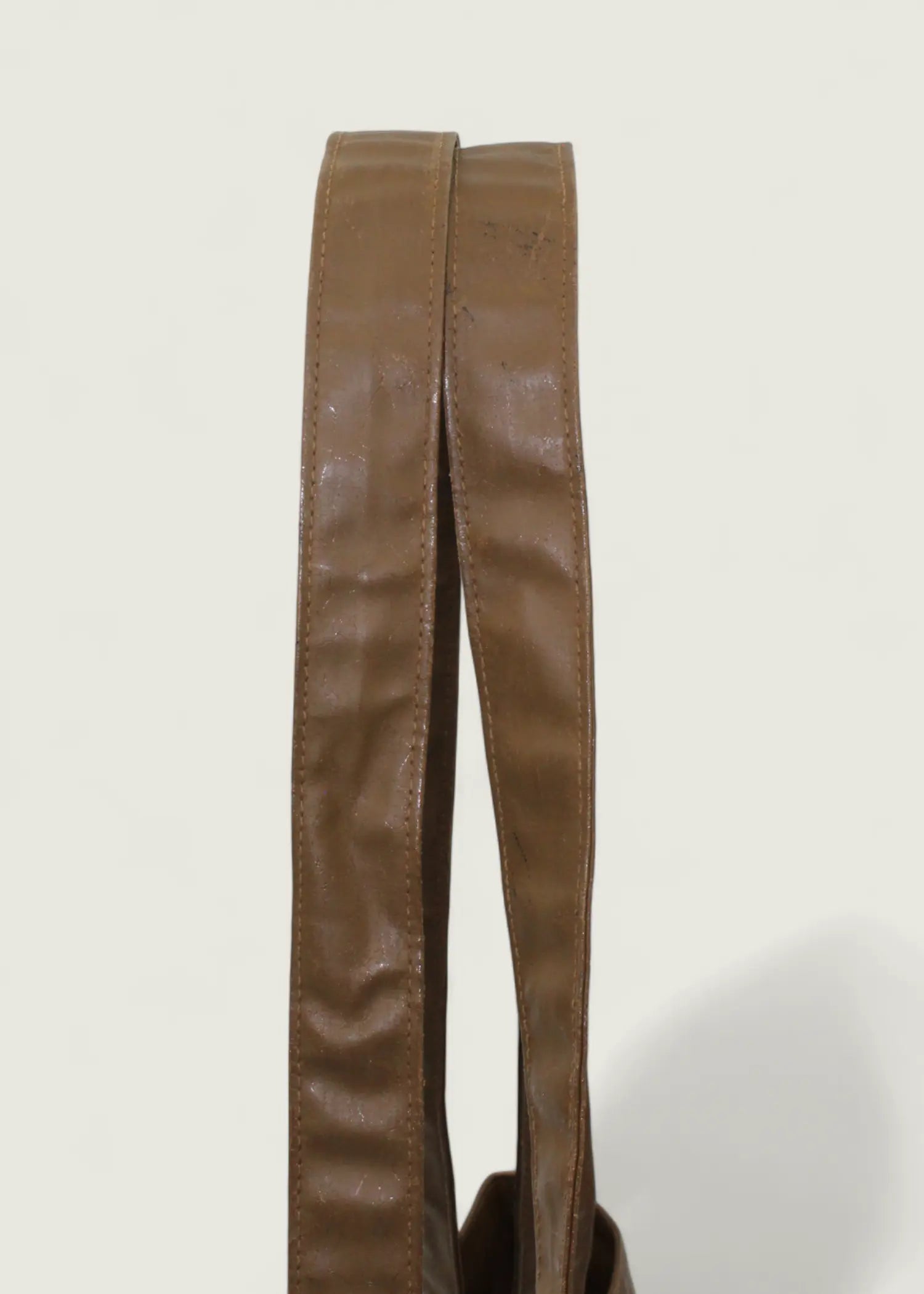 Preloved | Chanel Coco Mark Totebag i Brun Coated Materiale med Pouch Chanel