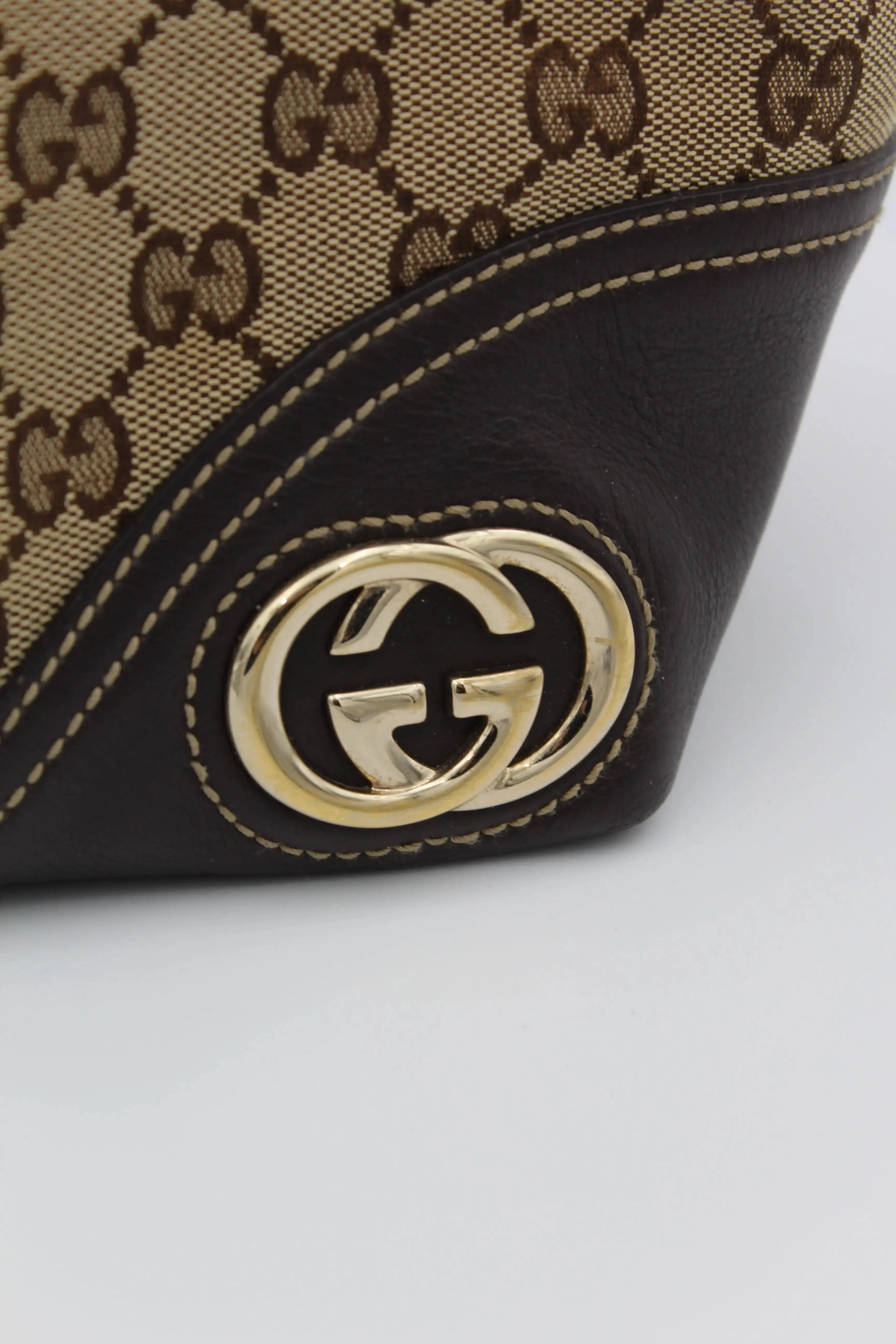 Preloved | Gucci GG Monogram Totebag i Brun med Guld Hardware Gucci