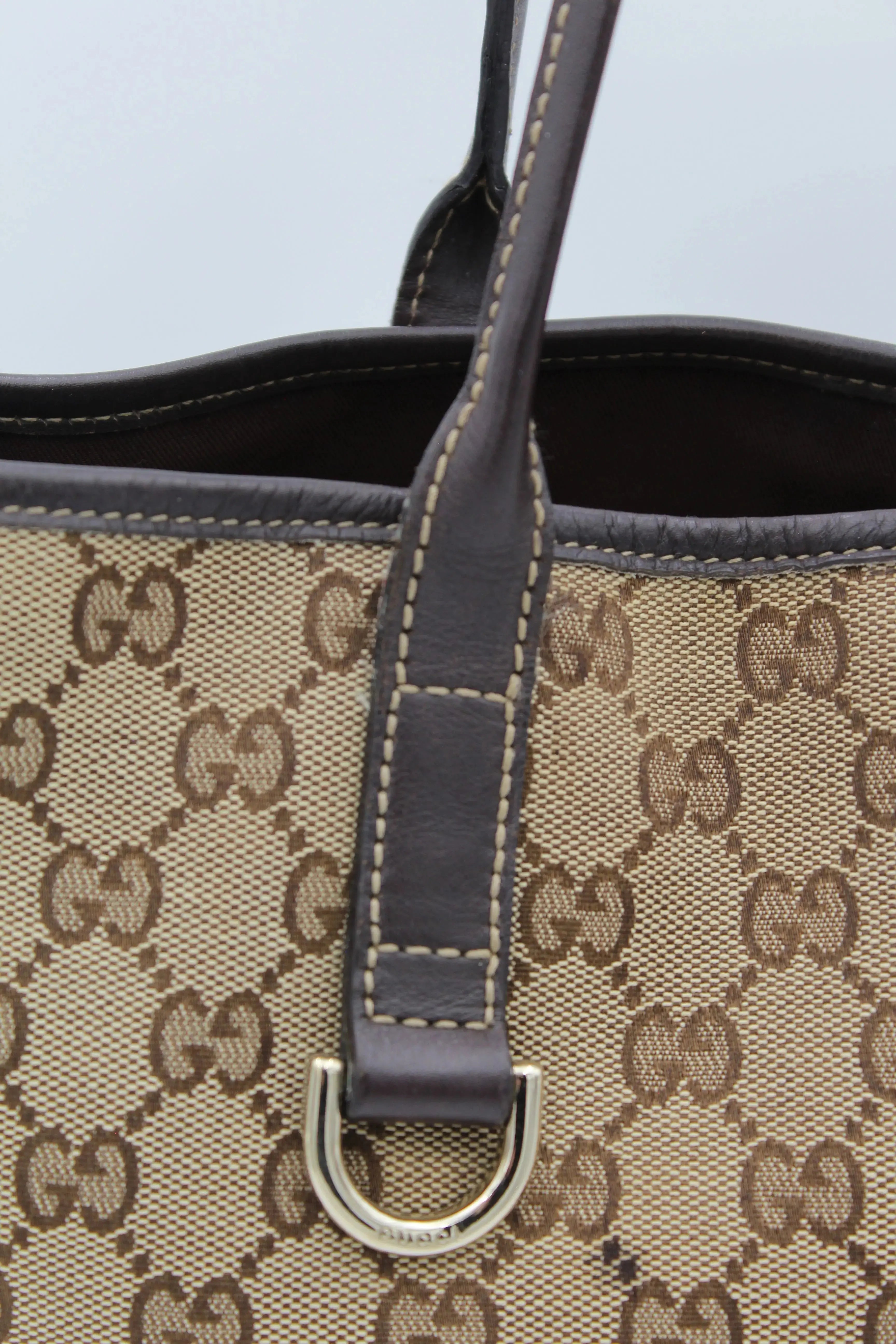 Preloved | Gucci GG Monogram Totebag i Brun med Guld Hardware Gucci