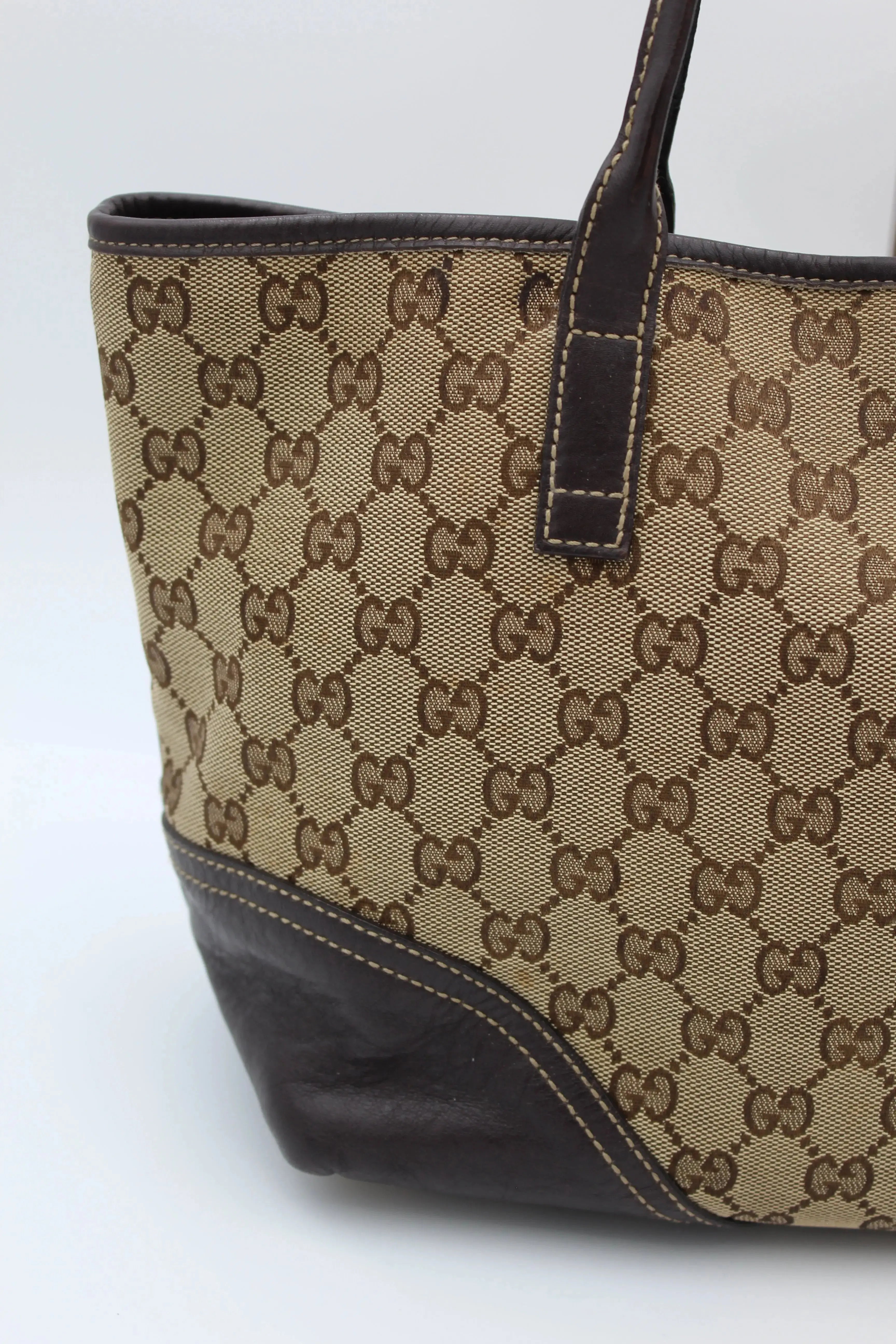 Preloved | Gucci GG Monogram Totebag i Brun med Guld Hardware Gucci