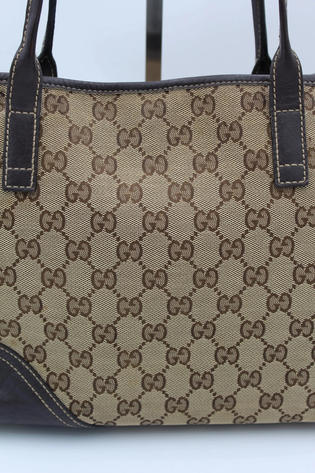 Preloved | Gucci GG Monogram Totebag i Brun med Guld Hardware Gucci