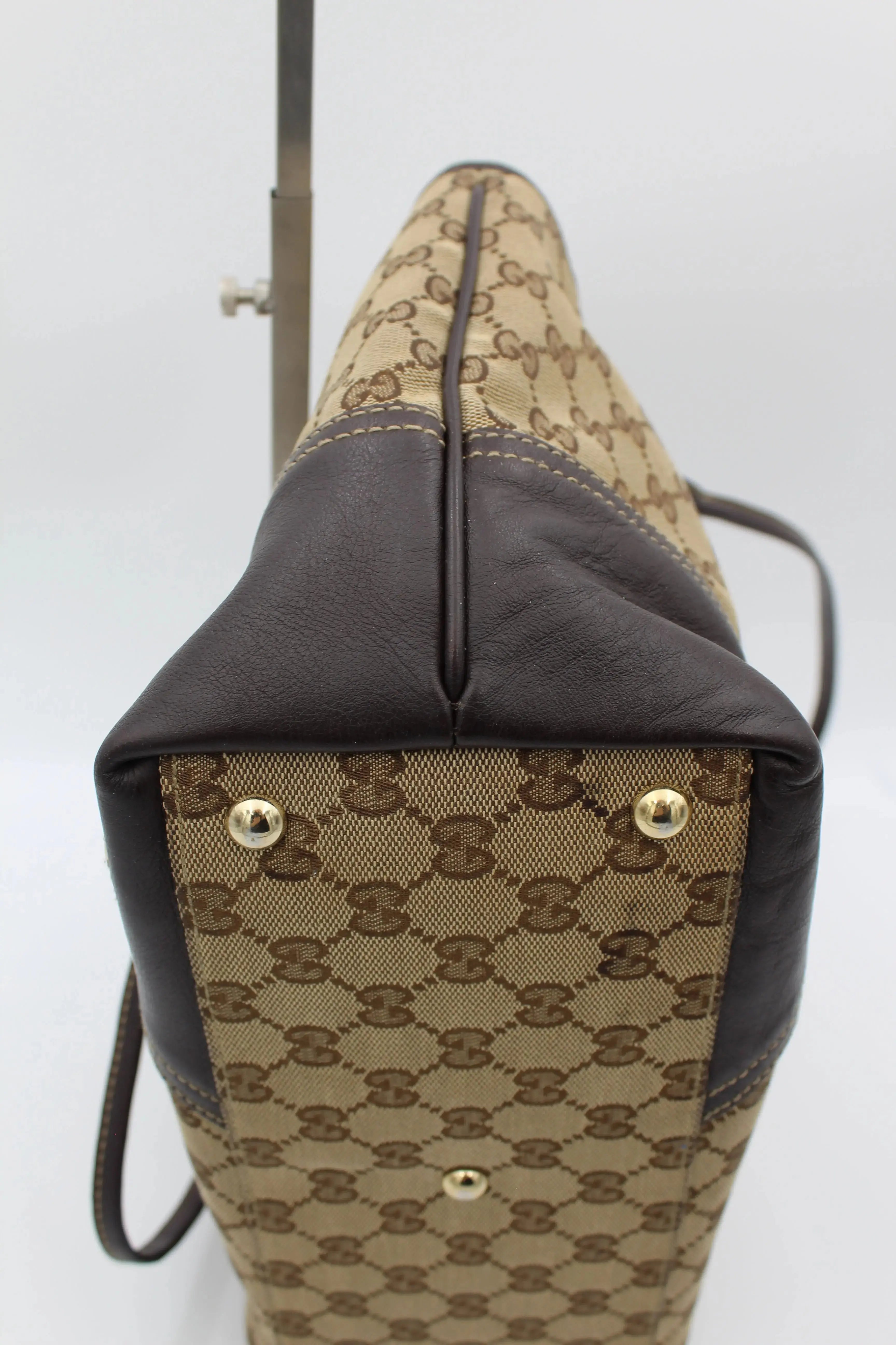 Preloved | Gucci GG Monogram Totebag i Brun med Guld Hardware Gucci