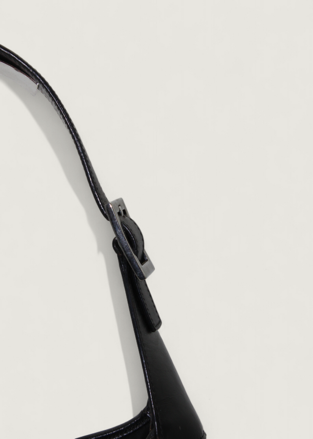 Preloved | Gucci Monogram Jackie Skuldertaske i Metallic & Sort GG Canvas