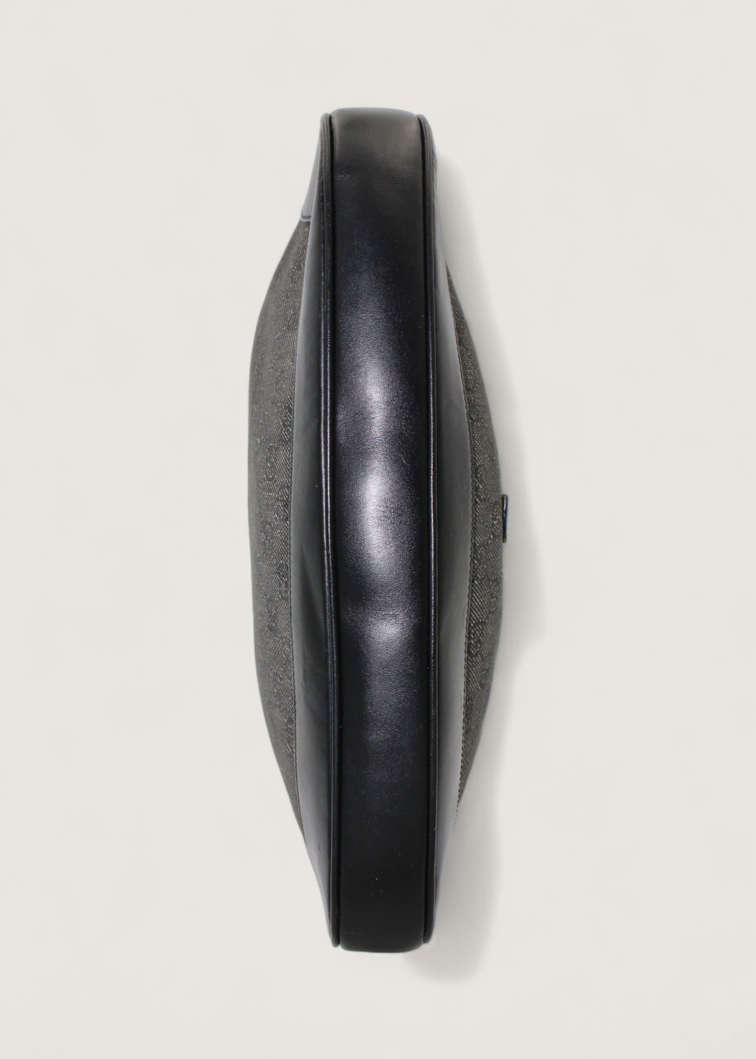 Preloved | Gucci Monogram Jackie Skuldertaske i Metallic & Sort GG Canvas