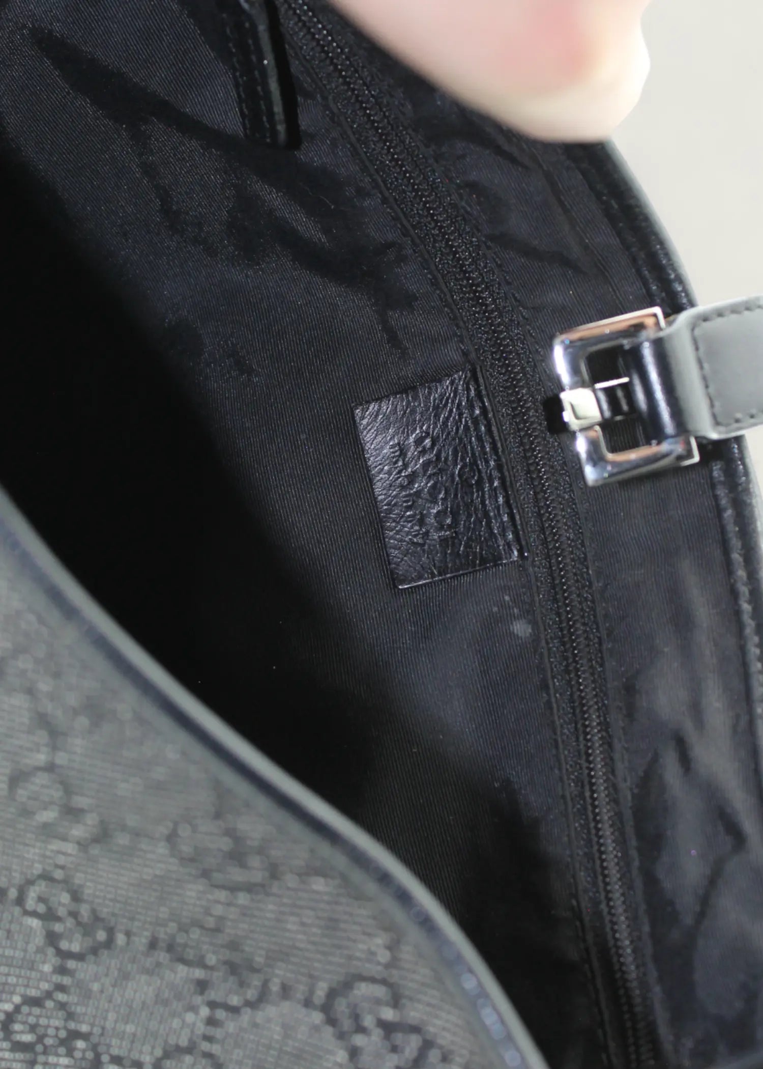 Preloved | Gucci Monogram Jackie Skuldertaske i Metallic & Sort GG Canvas Gucci