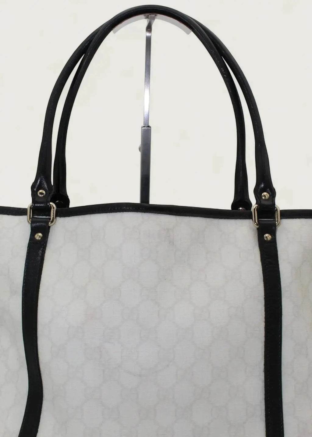 Preloved | Gucci Monogram Totebag i GG Supreme Hvid Gucci