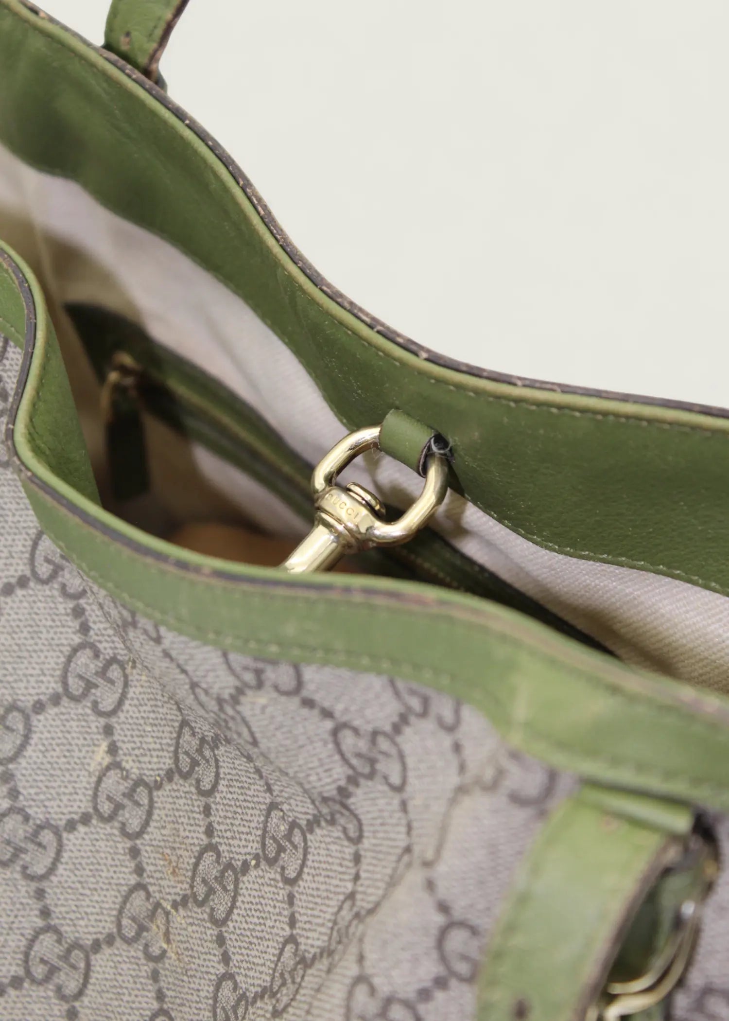 Preloved | Gucci Monogram Nice Totebag i GG Supreme med Grøn Læder Gucci