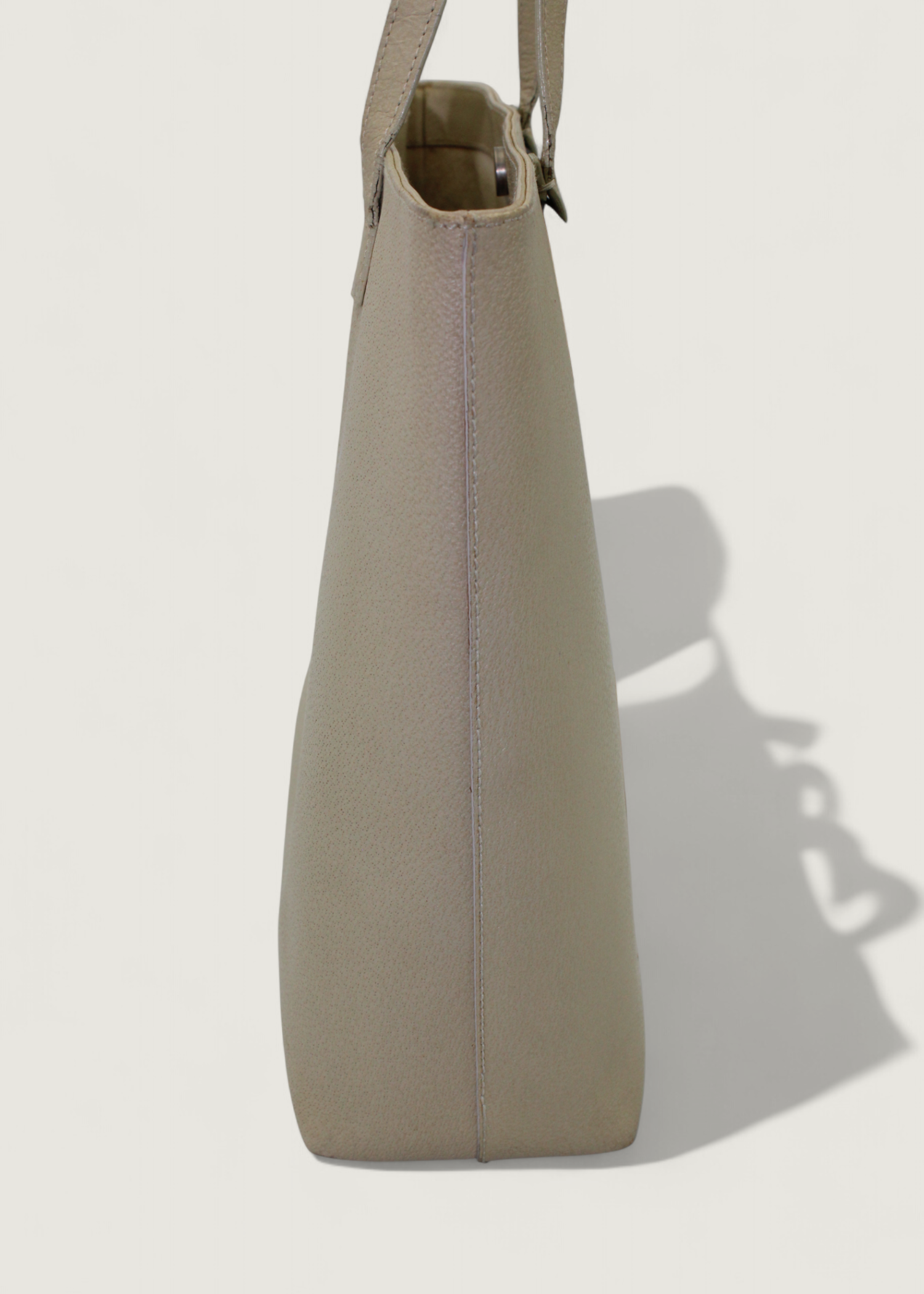 Preloved | Gucci Monogram Totebag i Lys Læder