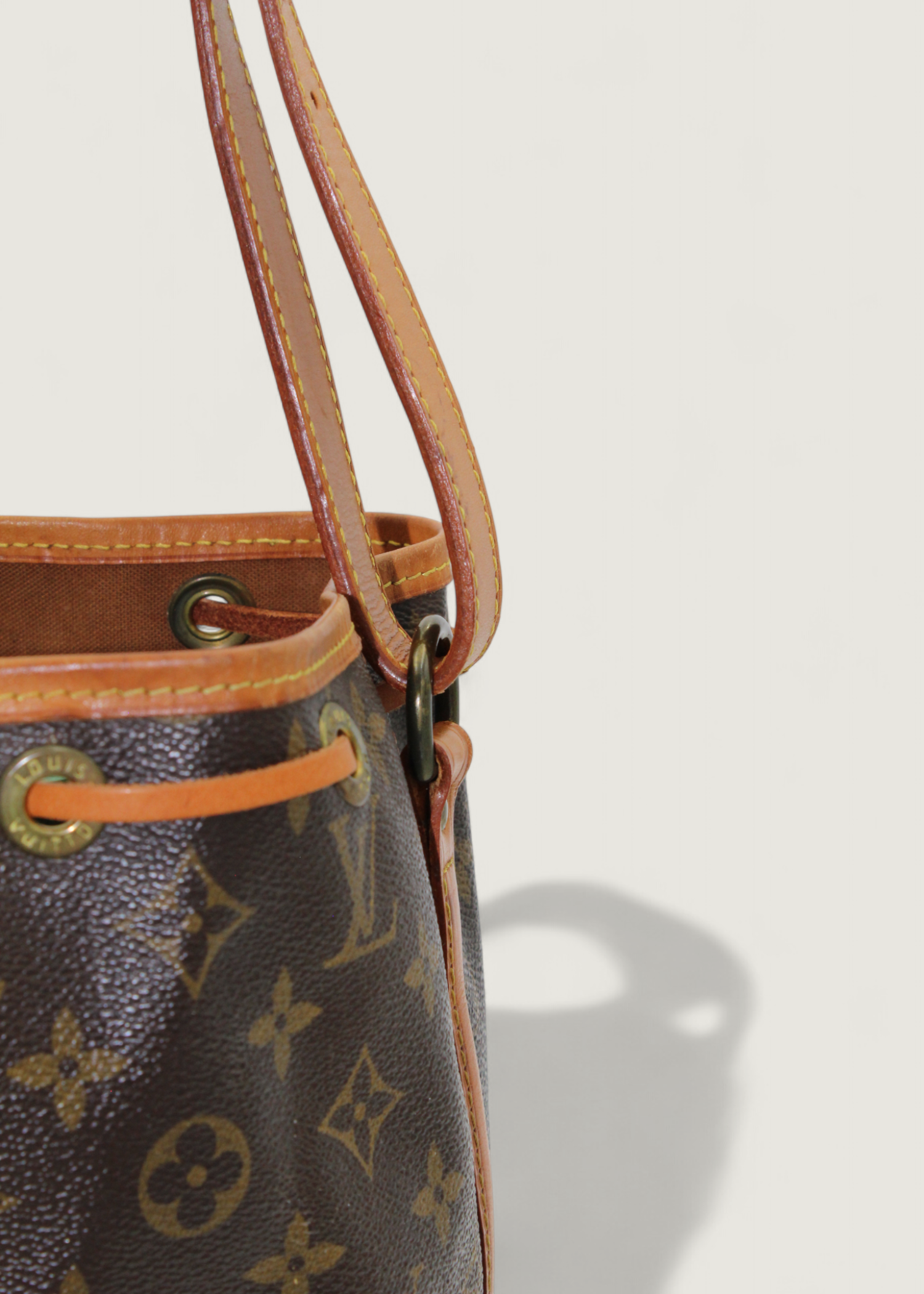 Preloved | Louis Vuitton Petit Noé Skuldertaske i Monogram Canvas