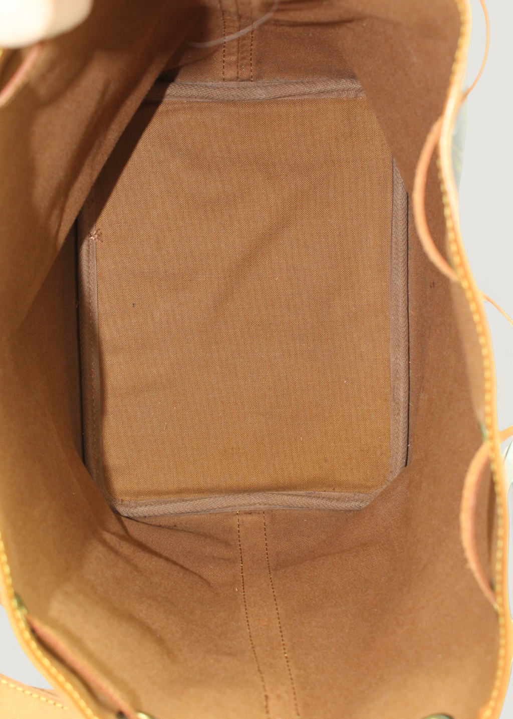 Preloved | Louis Vuitton Petit Noé Skuldertaske i Monogram Canvas