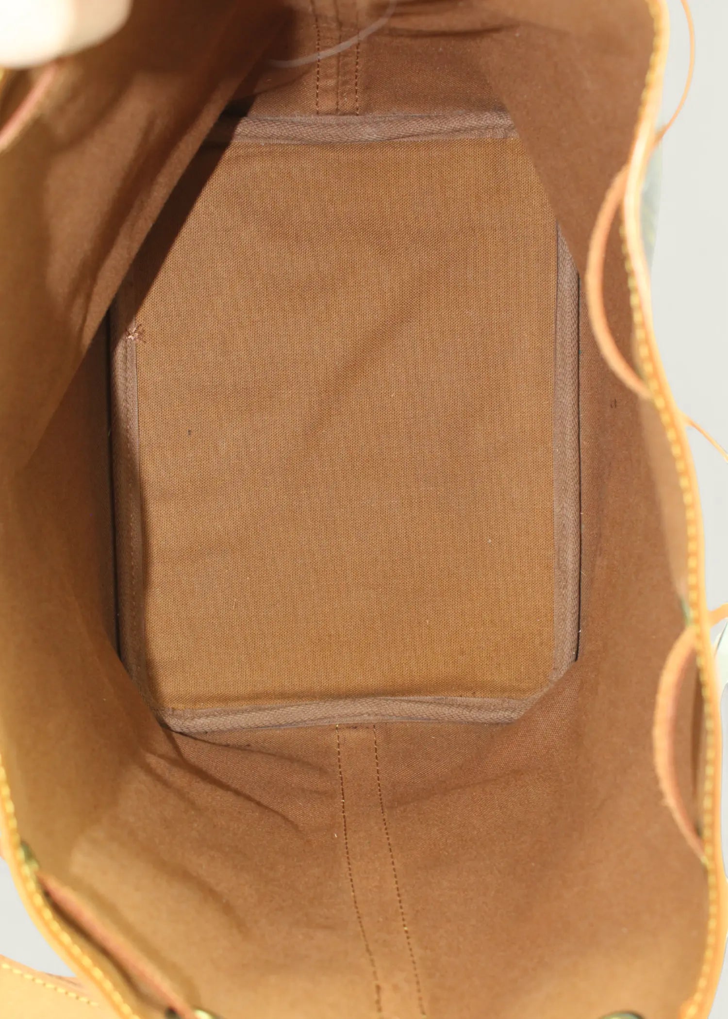 Preloved | Louis Vuitton Petit Noé Skuldertaske i Monogram Canvas Louis Vuitton