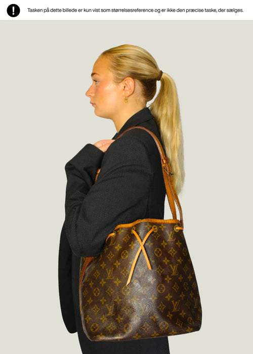 Preloved | Louis Vuitton Petit Noé Lille Skuldertaske i Monogram Canvas Louis Vuitton