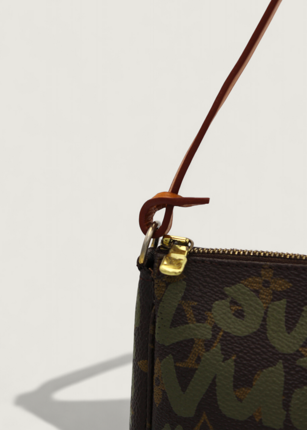 Preloved | Louis Vuitton x Stephen Sprouse Graffiti Pochette Accessoires i Khaki Monogram