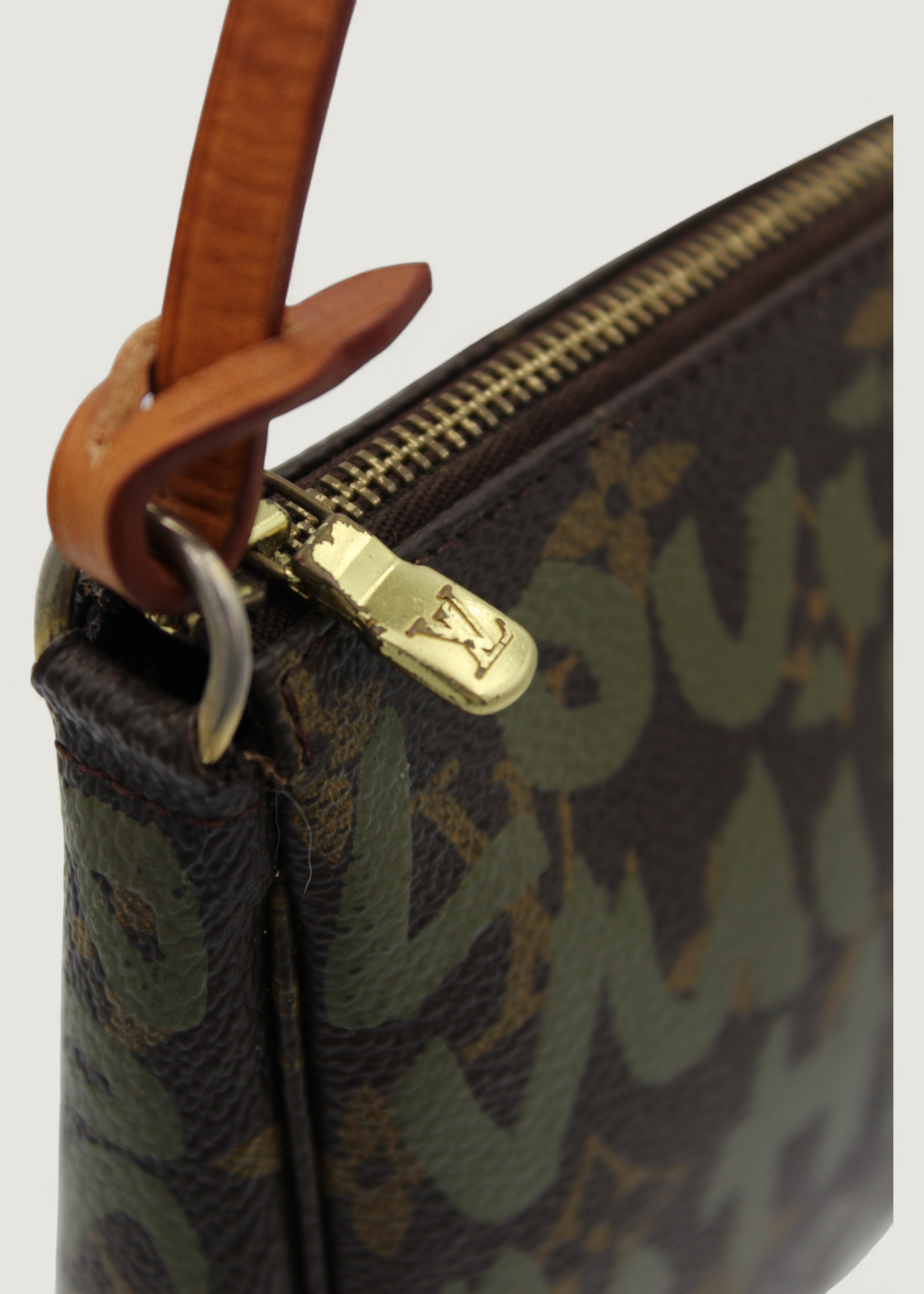 Preloved | Louis Vuitton x Stephen Sprouse Graffiti Pochette Accessoires i Khaki Monogram