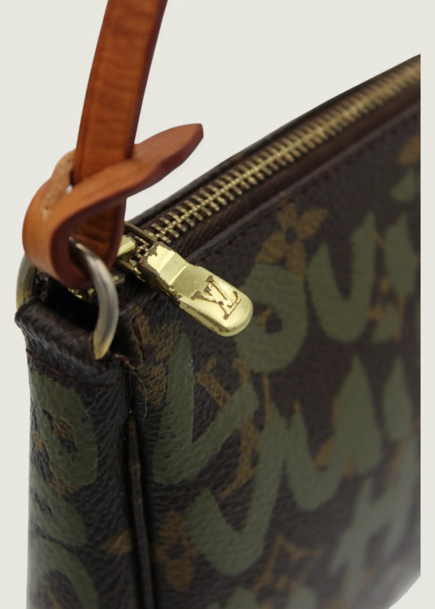 Preloved | Louis Vuitton x Stephen Sprouse Graffiti Pochette Accessoires i Khaki Monogram Louis Vuitton