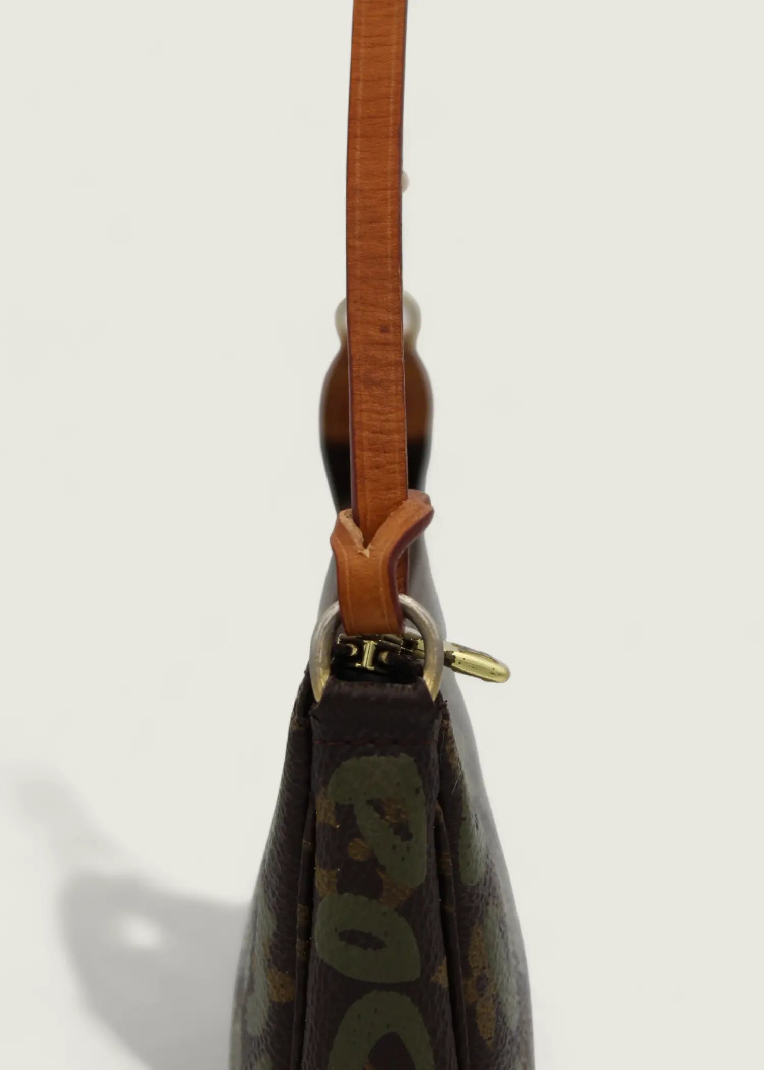 Preloved | Louis Vuitton x Stephen Sprouse Graffiti Pochette Accessoires i Khaki Monogram Louis Vuitton