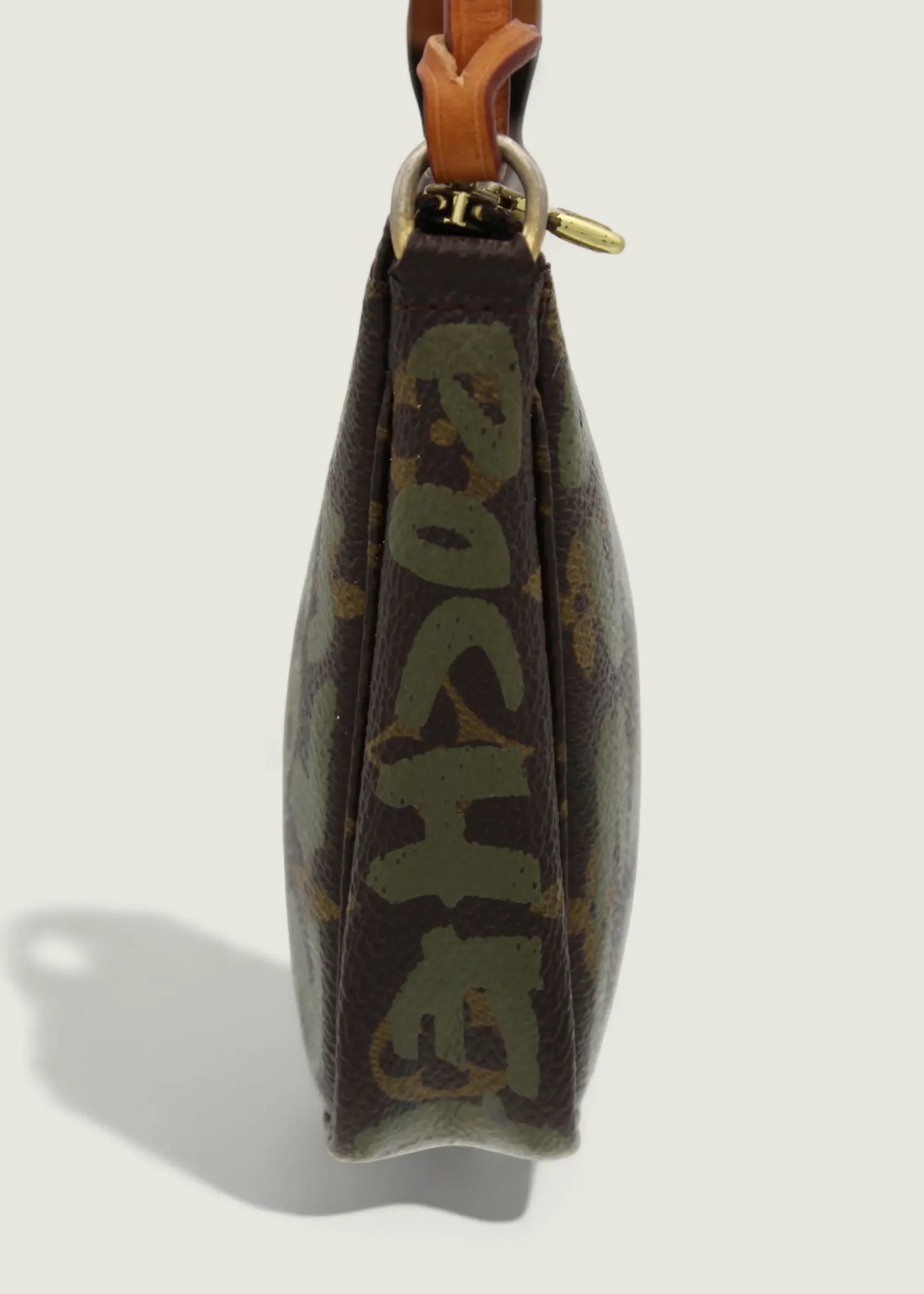 Preloved | Louis Vuitton x Stephen Sprouse Graffiti Pochette Accessoires i Khaki Monogram Louis Vuitton