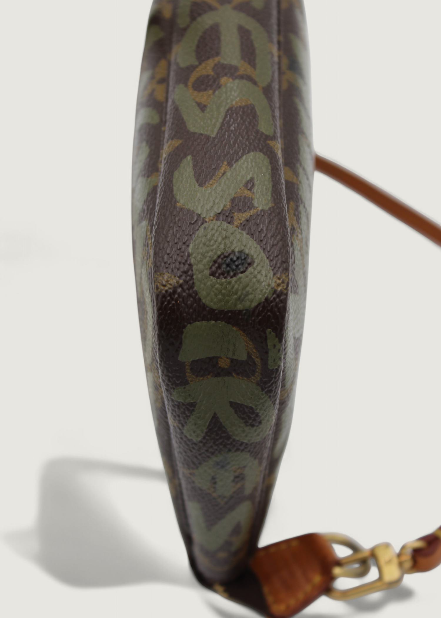 Preloved | Louis Vuitton x Stephen Sprouse Graffiti Pochette Accessoires i Khaki Monogram