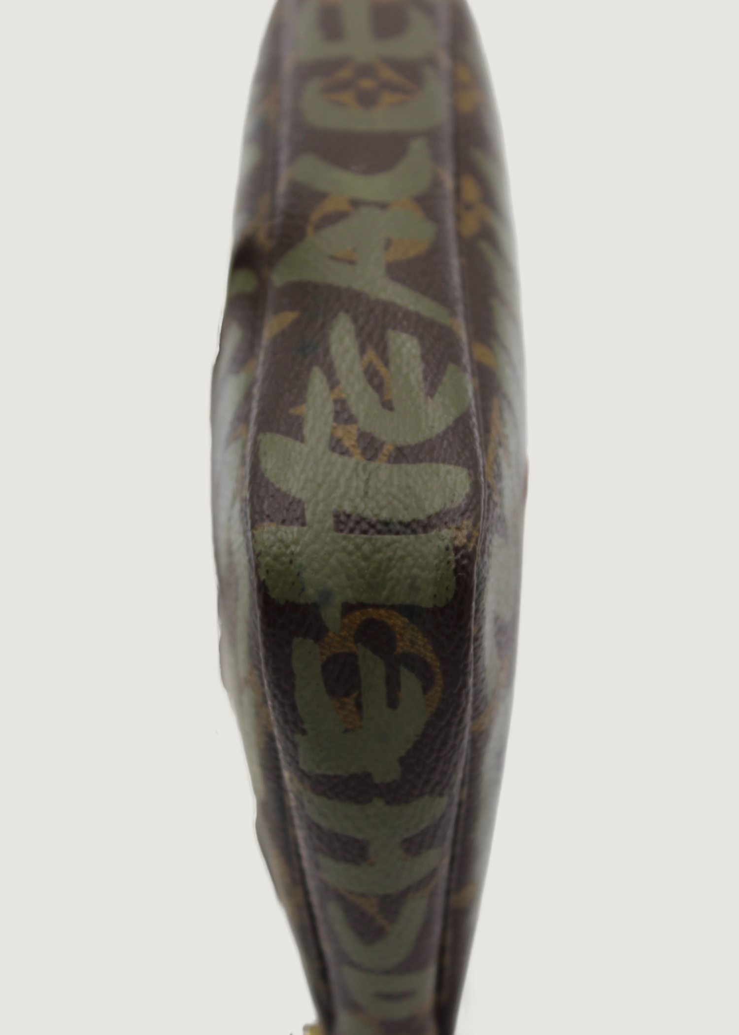 Preloved | Louis Vuitton x Stephen Sprouse Graffiti Pochette Accessoires i Khaki Monogram