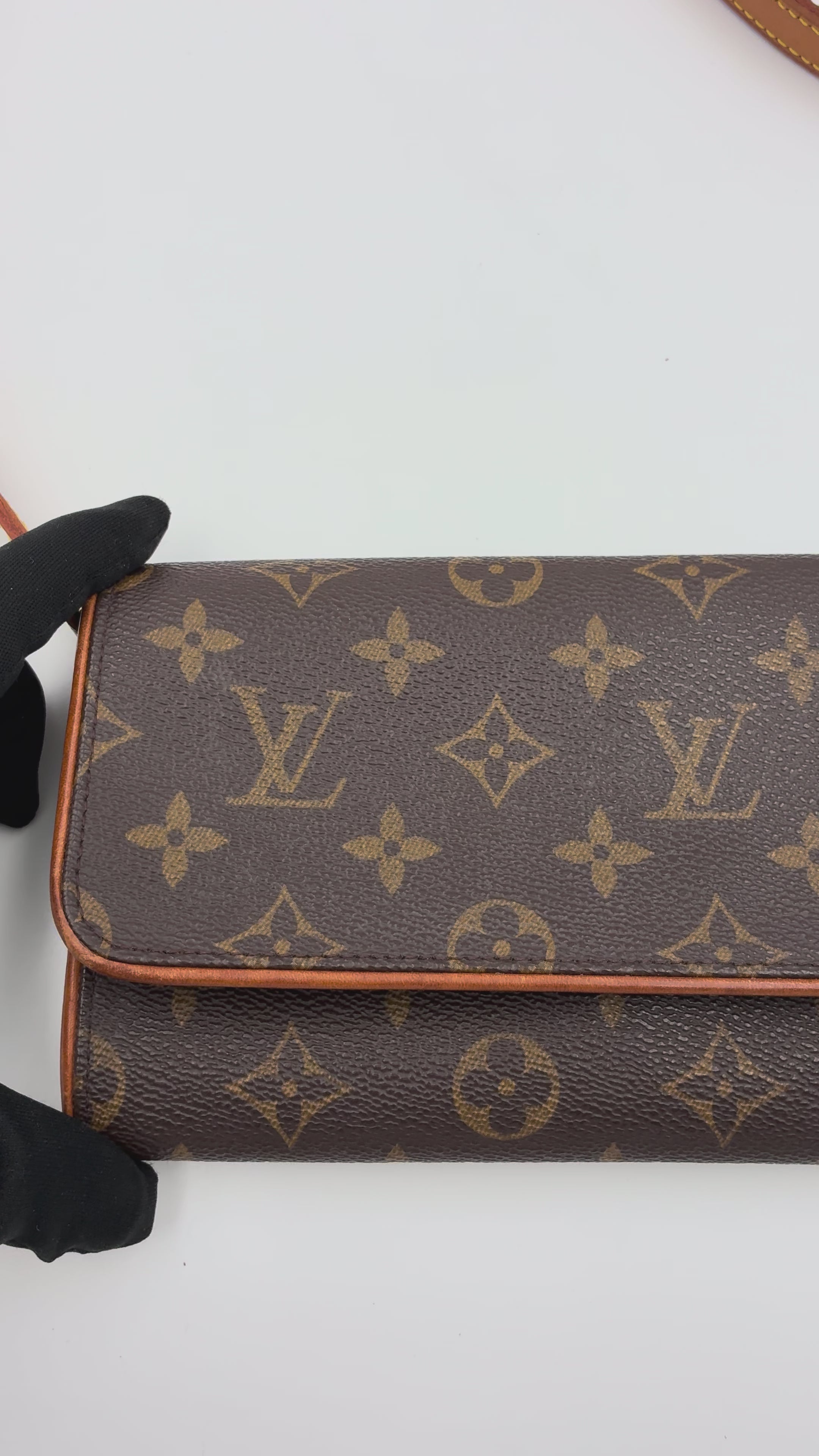 Preloved | Louis Vuitton Monogram Crossbody Pochette Twin GM
