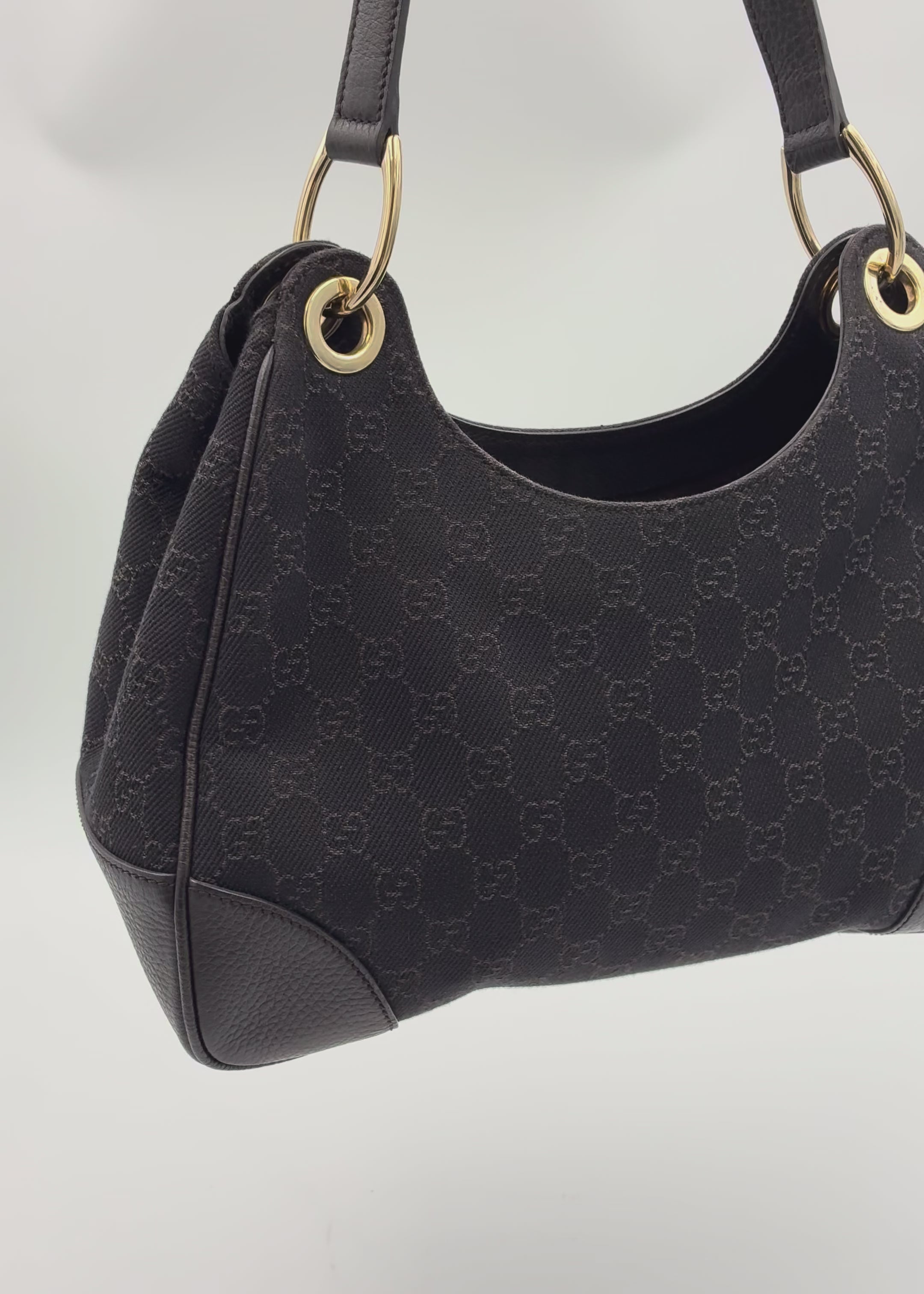 Preloved | Gucci GG Monogram Skuldertaske i Sort Canvas
