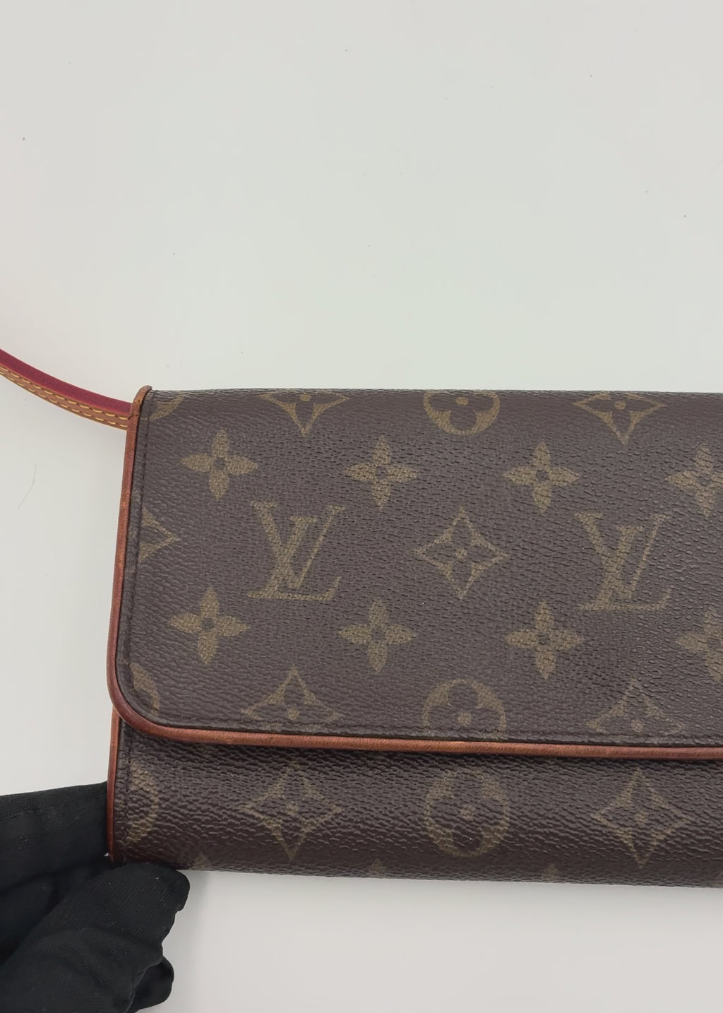 Preloved | Louis Vuitton Monogram Crossbody Pochette Twin GM