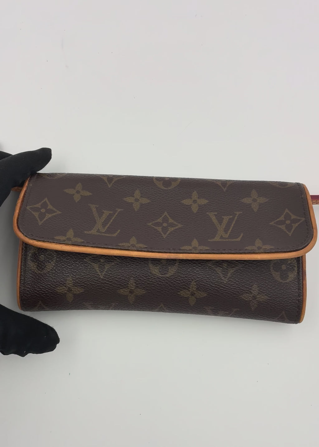 Preloved | Louis Vuitton Monogram Crossbody Pochette Twin PM