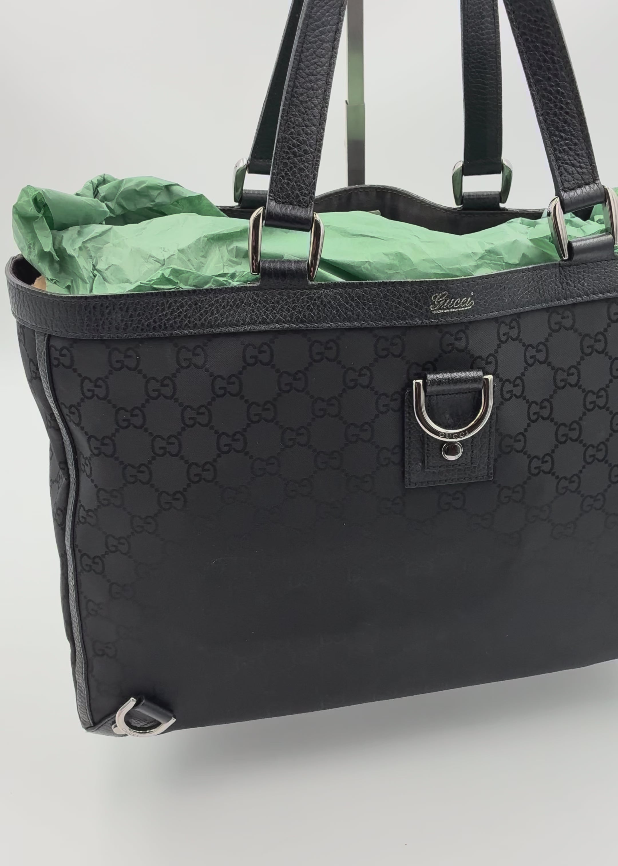 Preloved | Gucci Monogram Abbey D-ring Skuldertaske i Sort Canvas