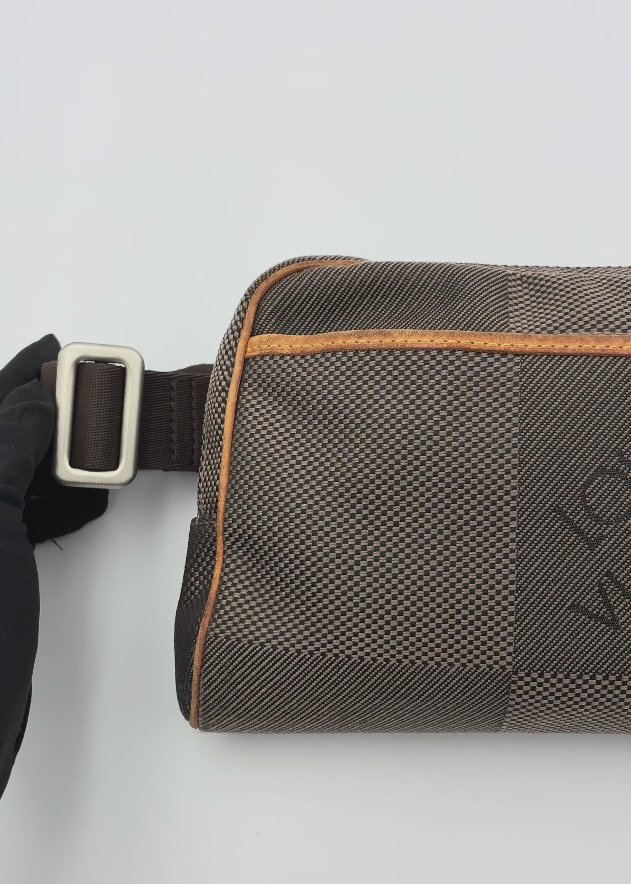 Preloved | Louis Vuitton Damier Geant Acrobat Bæltetaske Terre