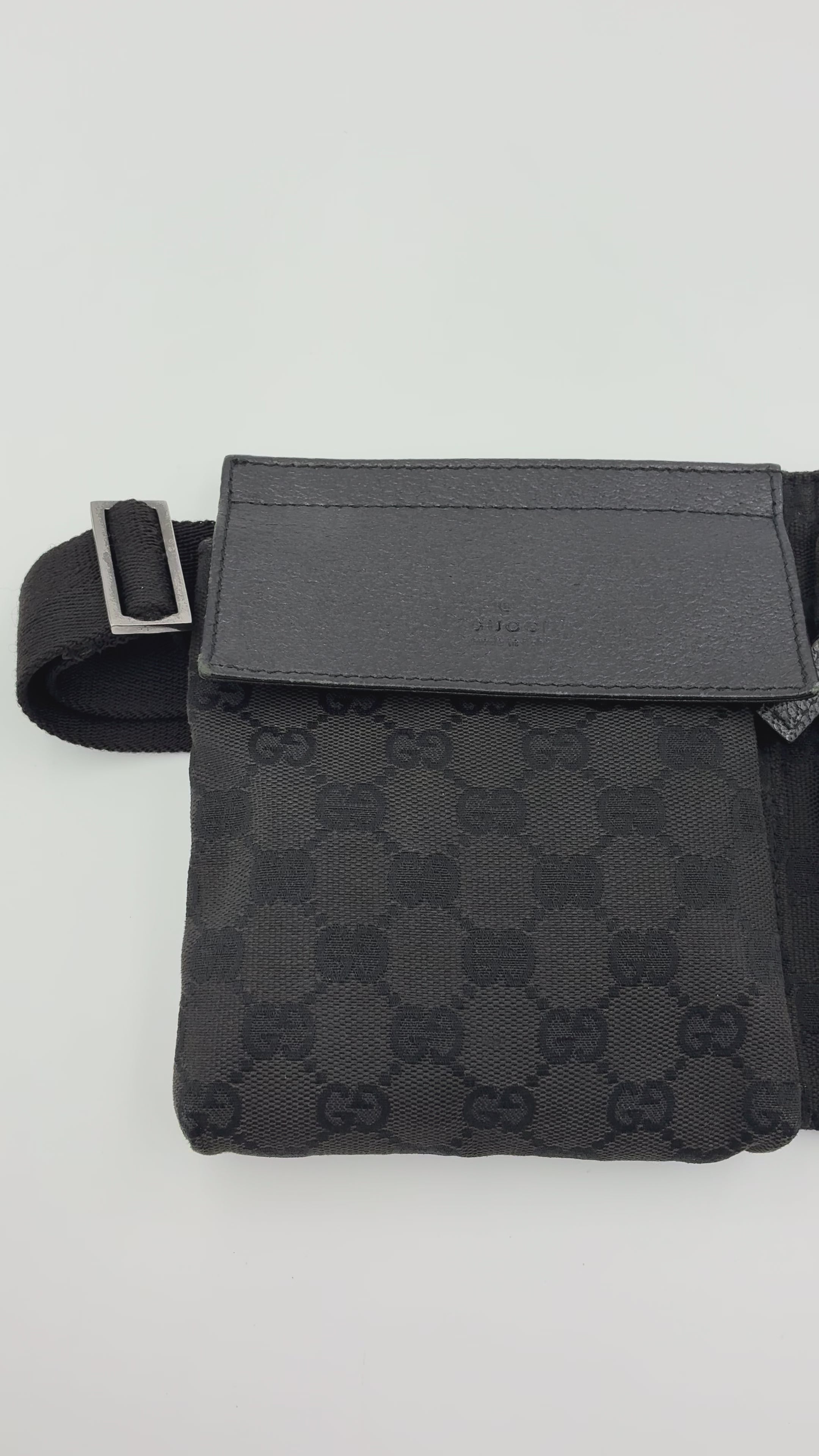 Preloved | Gucci Monogram Bæltetaske i Sort Canvas