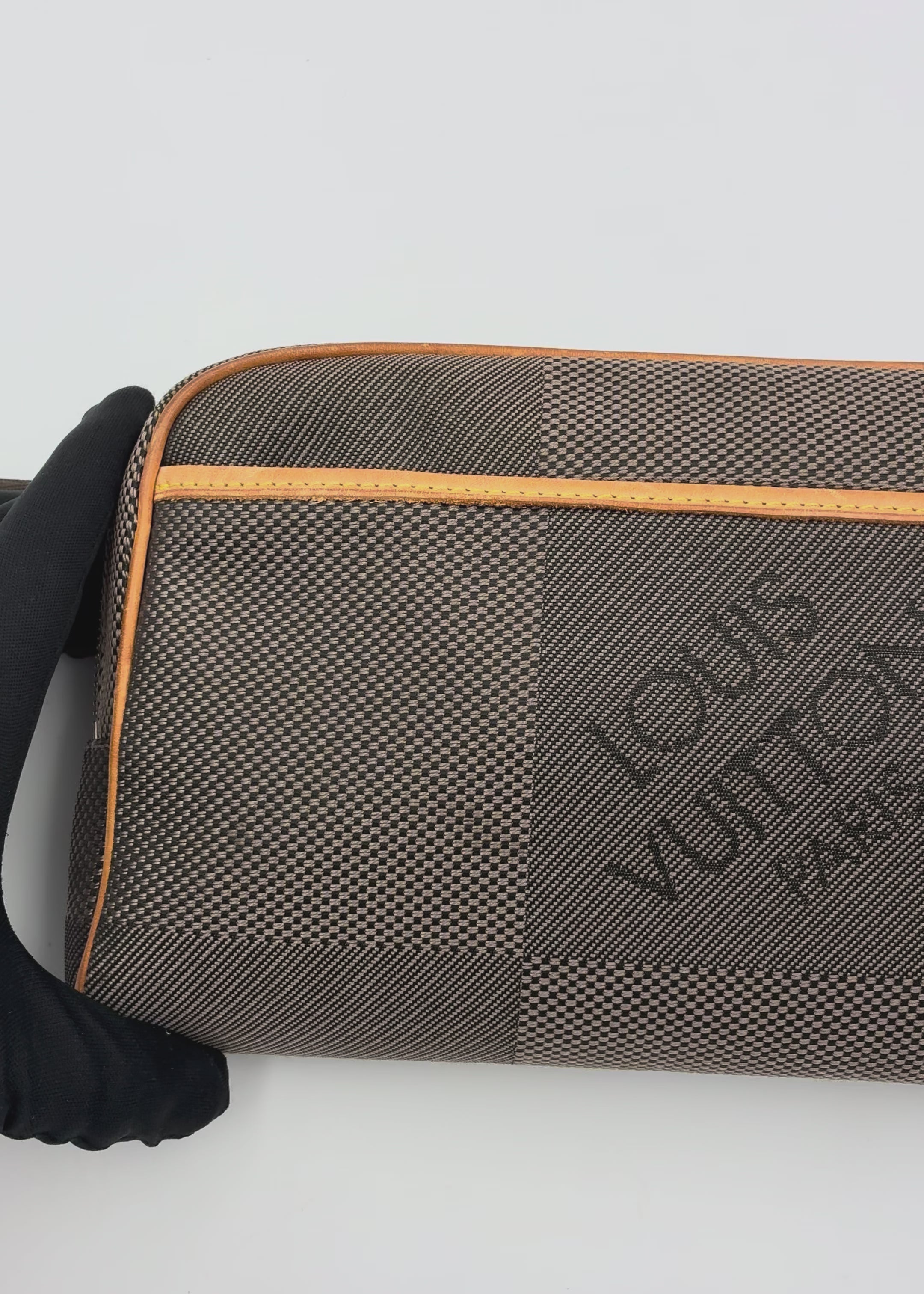 Preloved | Louis Vuitton Damier Geant Acrobat Bæltetaske Terre