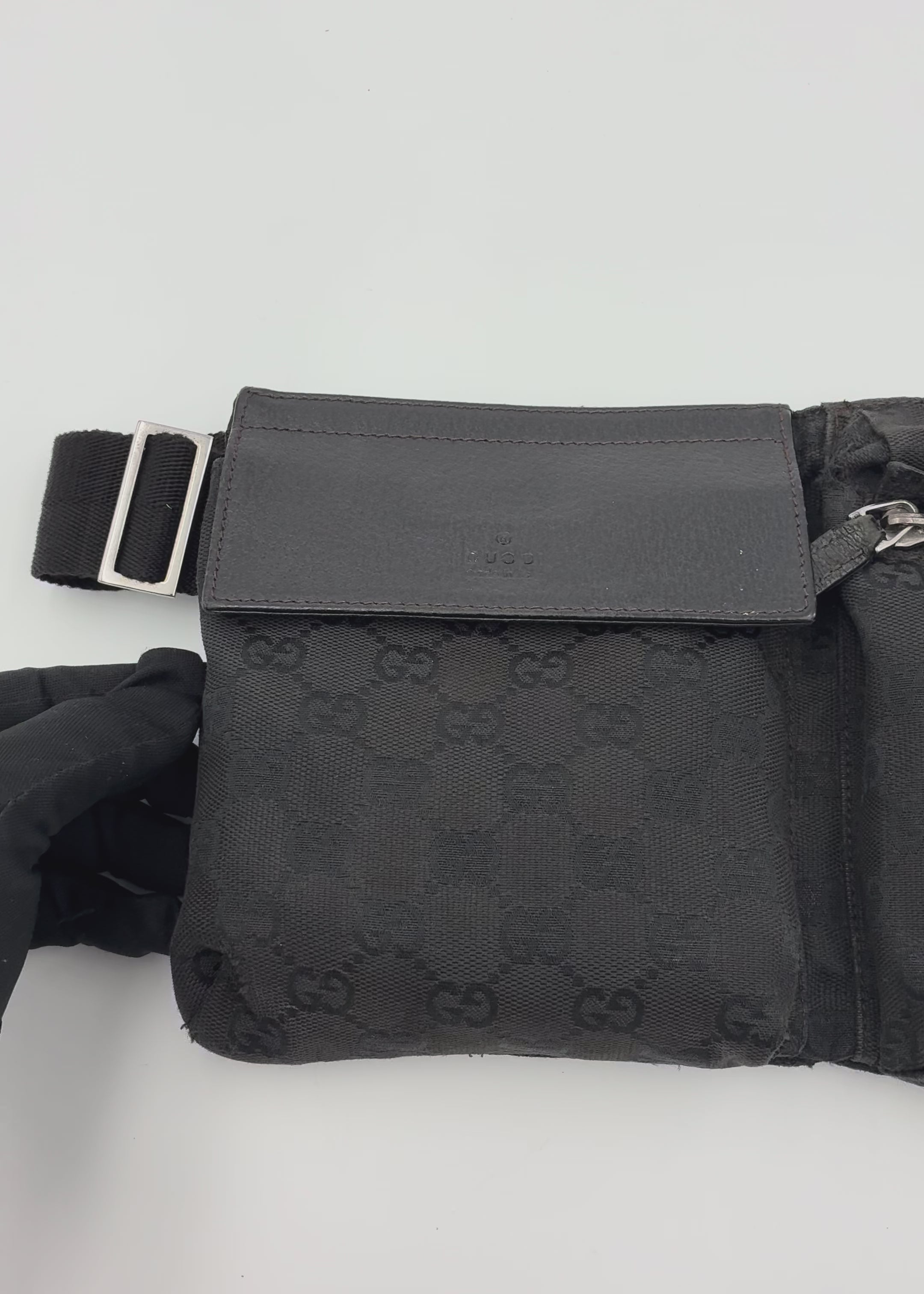 Preloved | Gucci Monogram Bæltetaske i Sort Canvas